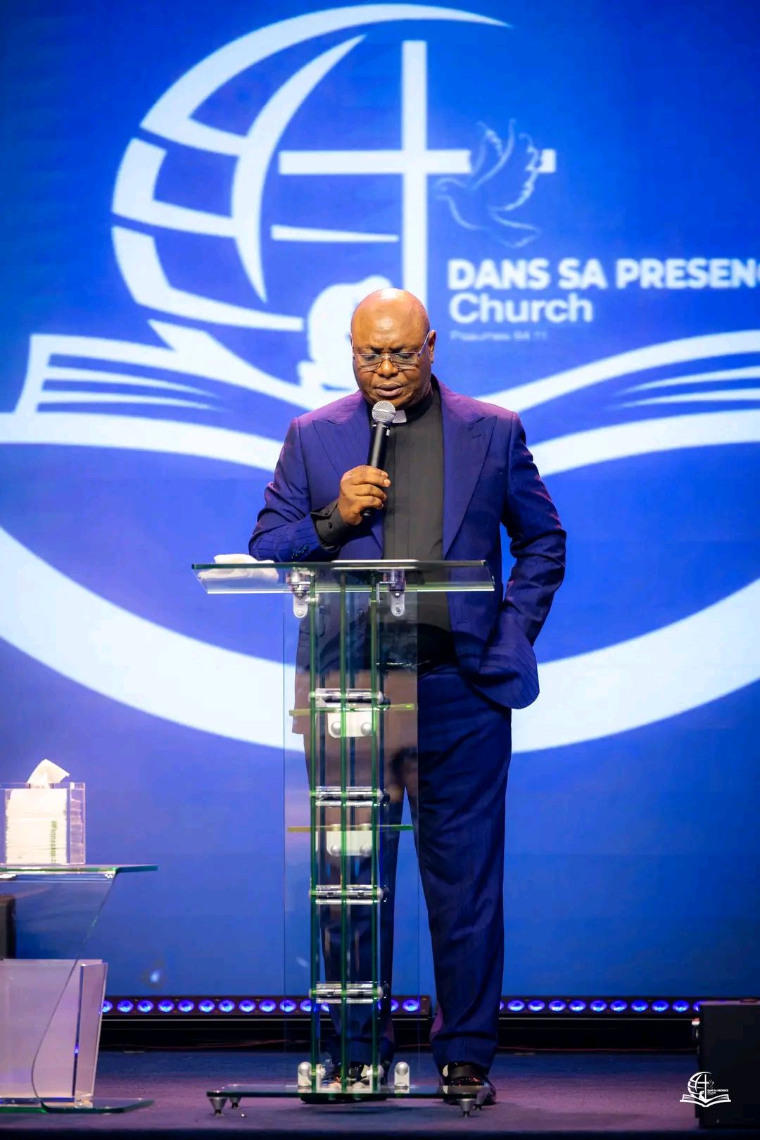 Pasteur Grace avec un leader